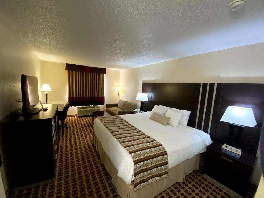 Hotel Baymont By Wyndham Smyrna Extérieur photo